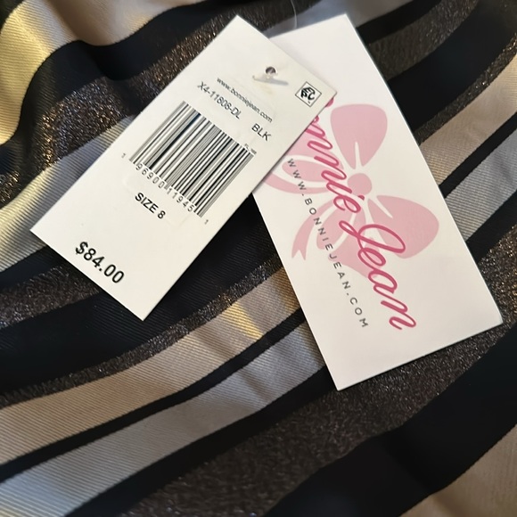 Girls holiday dress. Brand new - Picture 12 of 12